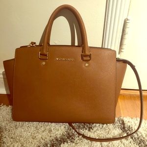 Michael Kors Selma Saffiano Leather Medium Satchel